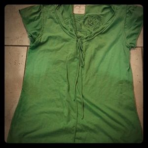 Green t shirt super cute Levi red lable